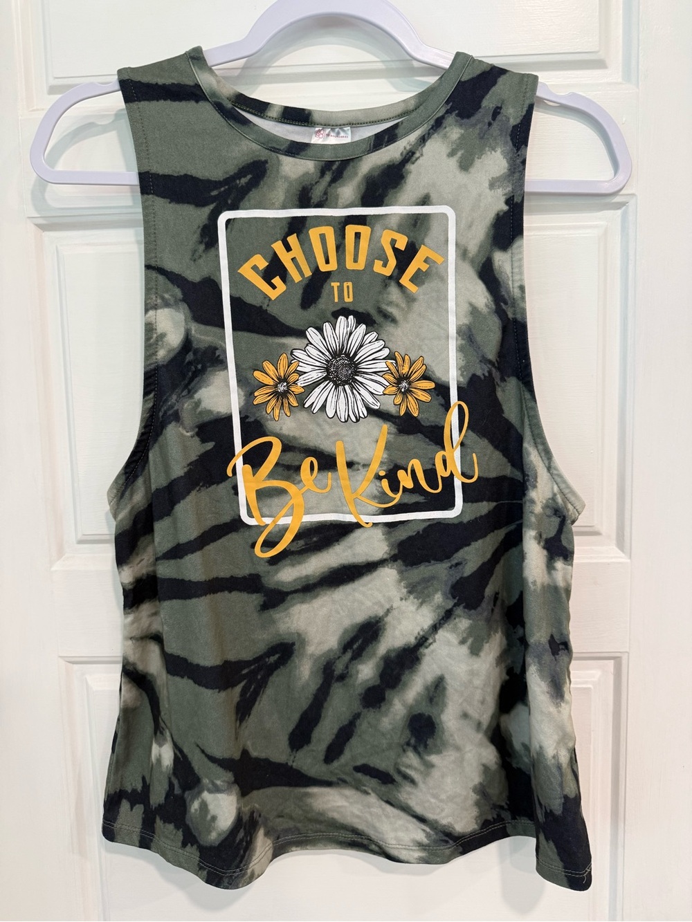 No Boundaries Choose to Be Kind Tie Dye Graphic Tank Top Women’s Medium M 7/9